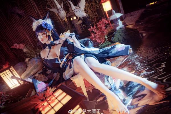    露兒大魔王《碧蓝航线》武藏COS，精致和风与极致御姐气质的梦幻结合，性感写真，极品视觉盛宴第8张图片