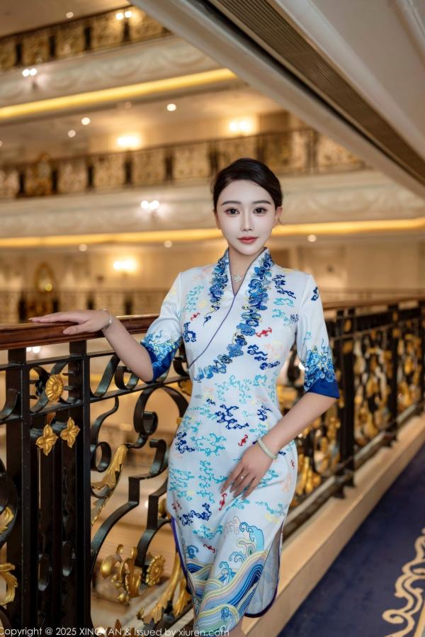   XingYan星颜社-435-李若汐：白色蓝印花旗袍诱惑，室内私房丝袜美腿，极致东方风情演绎 - 2025.11.27第2张图片