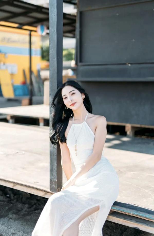    Makoto Minami 南真琴 - Lemonade 清新街拍与惬意私房照，优雅女神唯美写真第3张图片
