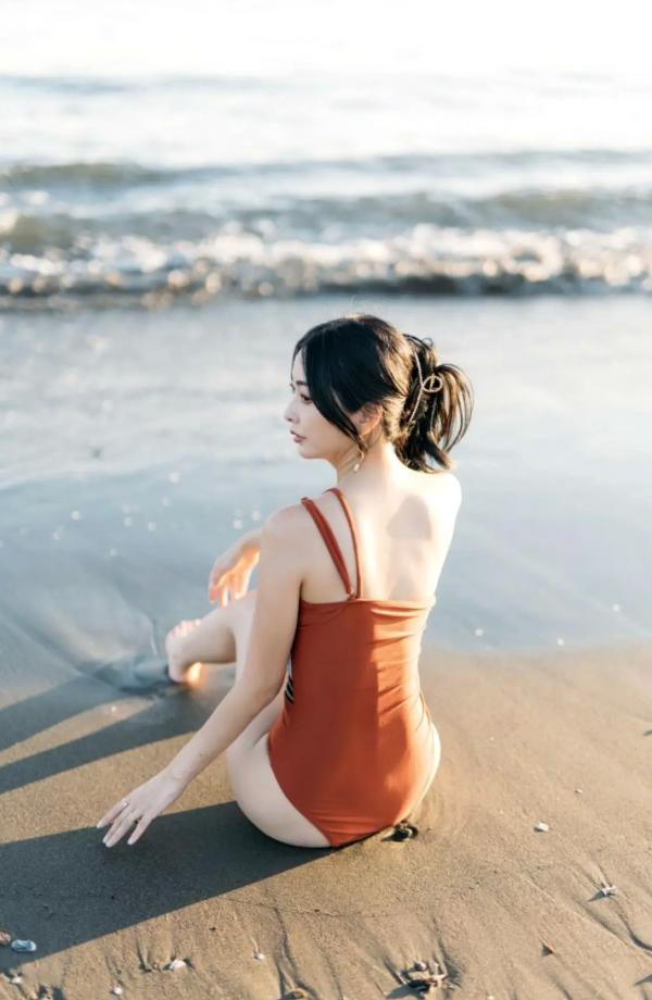    Makoto Minami 南真琴 - Lemonade 清新街拍与惬意私房照，优雅女神唯美写真第18张图片