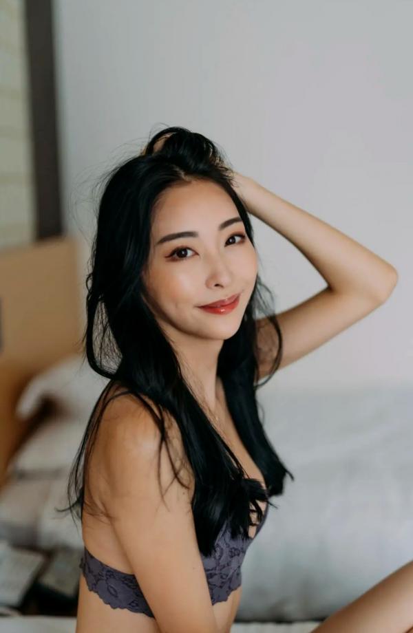    Makoto Minami 南真琴 - Lemonade 清新街拍与惬意私房照，优雅女神唯美写真第46张图片