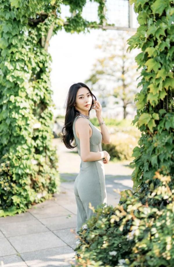    Makoto Minami 南真琴 - Lemonade 清新街拍与惬意私房照，优雅女神唯美写真第59张图片