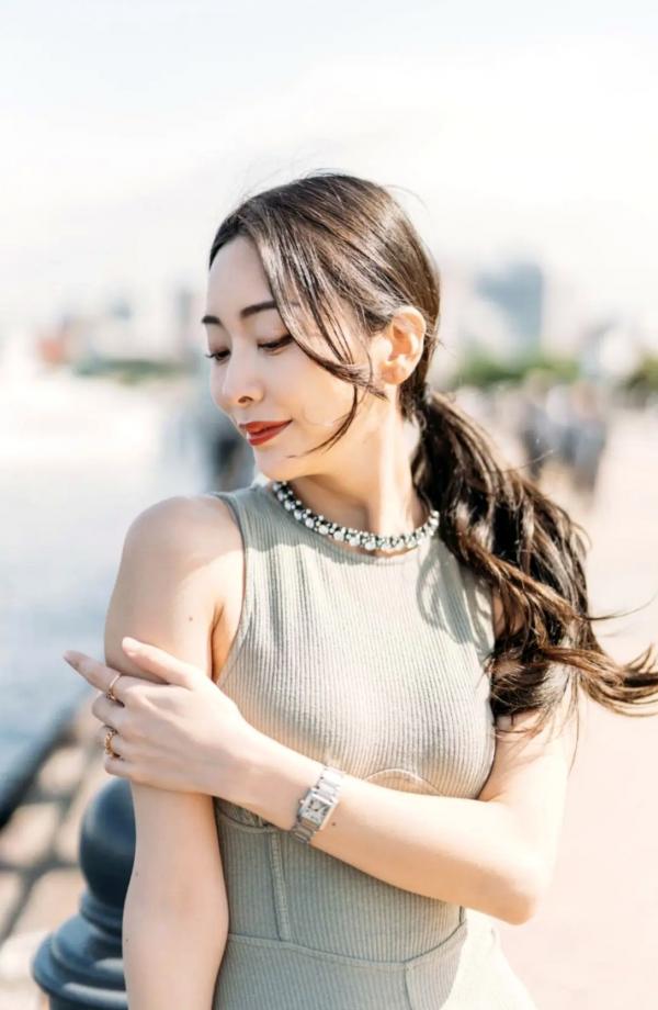    Makoto Minami 南真琴 - Lemonade 清新街拍与惬意私房照，优雅女神唯美写真第63张图片