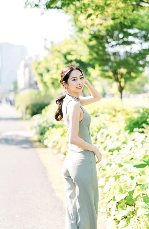    Makoto Minami 南真琴 - Lemonade 清新街拍与惬意私房照，优雅女神唯美写真第68张图片