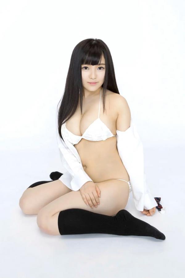    [YS Web] Vol.596 天木じゅん：纯欲风白色内衣写真，童颜巨乳居家私房诱惑第22张图片