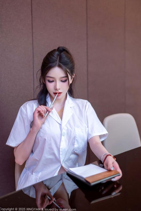    XingYan星颜社-431-李丽莎-温心怡：情趣姐妹花性感私房写真，奢华红裙制服诱惑，极致大尺度视觉盛宴，2025.11.21无圣光高清单品第1张图片