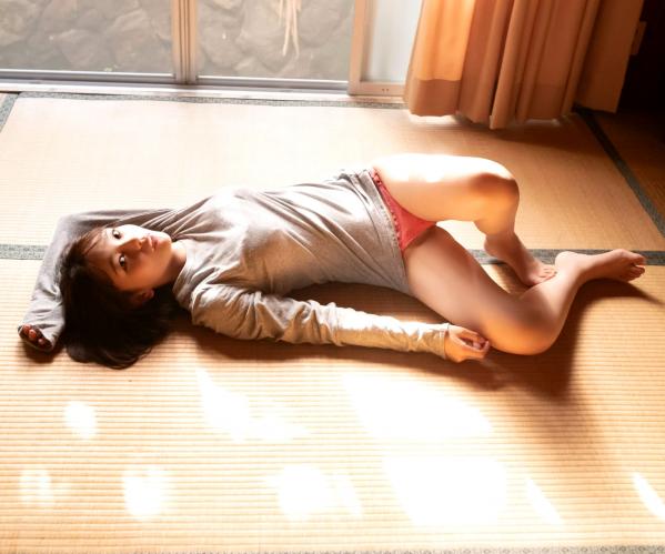    福留光帆 - 近頃、目が離せない人がいる。～prologue～ 纯欲居家私房性感写真第27张图片