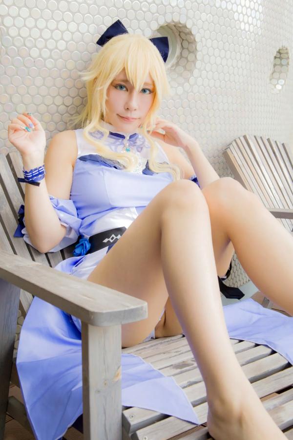    [Cosplay][HERESY] Ringo Mitsuki 林檎蜜紀 - 原神风格角色扮演，书房御姐姿态与浴缸私房诱惑大尺度写真第2张图片