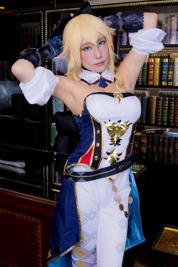    [Cosplay][HERESY] Ringo Mitsuki 林檎蜜紀 - 原神风格角色扮演，书房御姐姿态与浴缸私房诱惑大尺度写真第89张图片