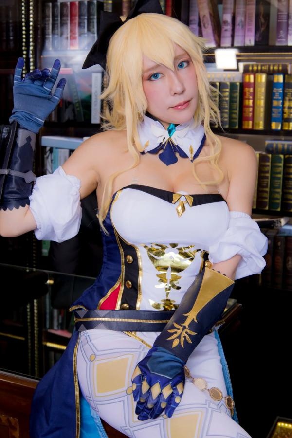    [Cosplay][HERESY] Ringo Mitsuki 林檎蜜紀 - 原神风格角色扮演，书房御姐姿态与浴缸私房诱惑大尺度写真第91张图片