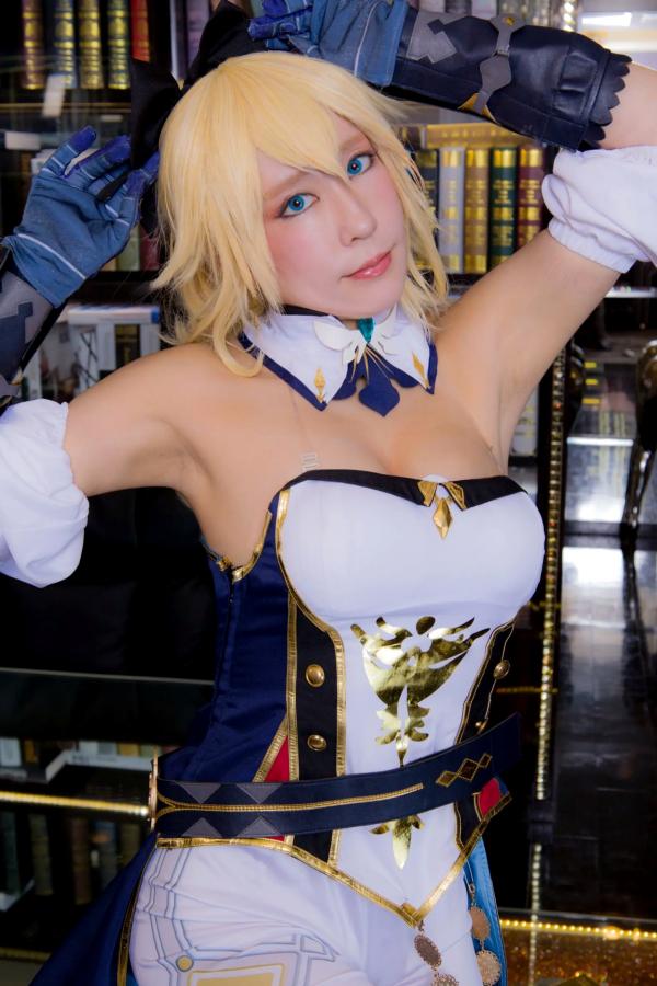    [Cosplay][HERESY] Ringo Mitsuki 林檎蜜紀 - 原神风格角色扮演，书房御姐姿态与浴缸私房诱惑大尺度写真第95张图片
