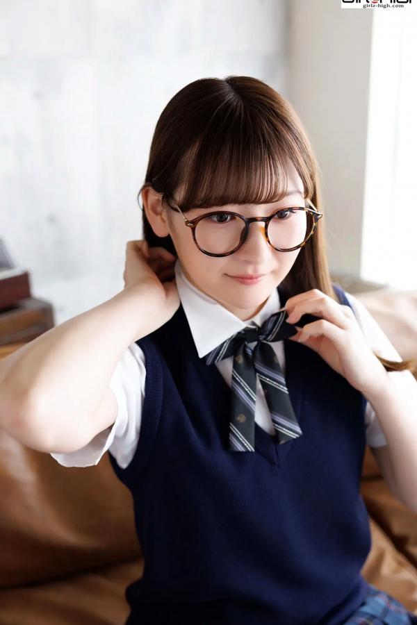    [Girlz-High] 近藤あさみ Asami Kondou：清新校服风演绎治愈系眼镜娘，展现迷人清纯学妹魅力 - bfaa_103_001第42张图片