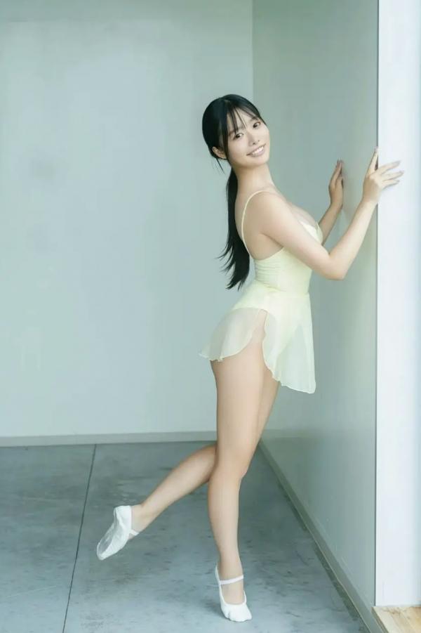    高鶴桃羽 - ラブリースワン vol.1 清纯芭蕾舞装写真，童颜美少女性感私房与户外灵动，极品身材尽显甜美诱惑第2张图片