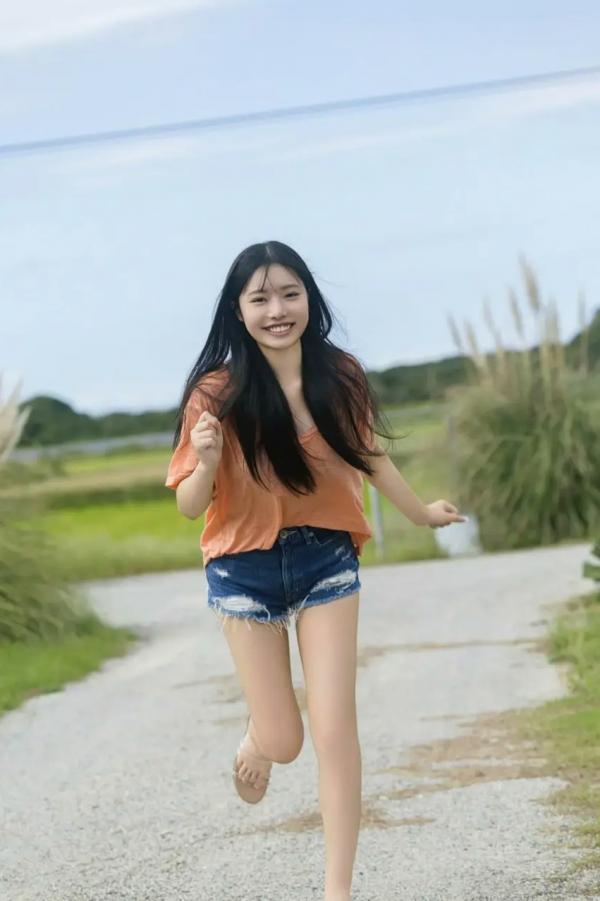    高鶴桃羽 - ラブリースワン vol.1 清纯芭蕾舞装写真，童颜美少女性感私房与户外灵动，极品身材尽显甜美诱惑第15张图片