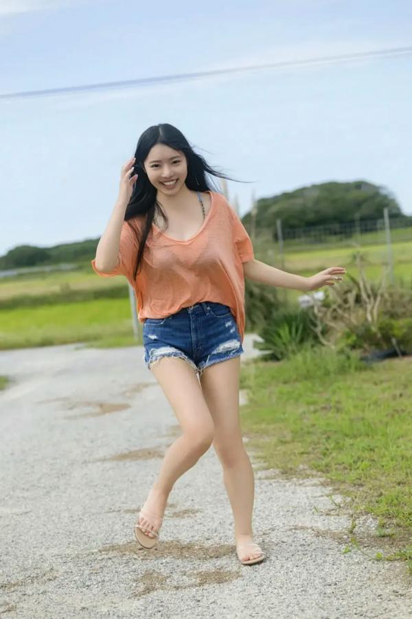    高鶴桃羽 - ラブリースワン vol.1 清纯芭蕾舞装写真，童颜美少女性感私房与户外灵动，极品身材尽显甜美诱惑第16张图片