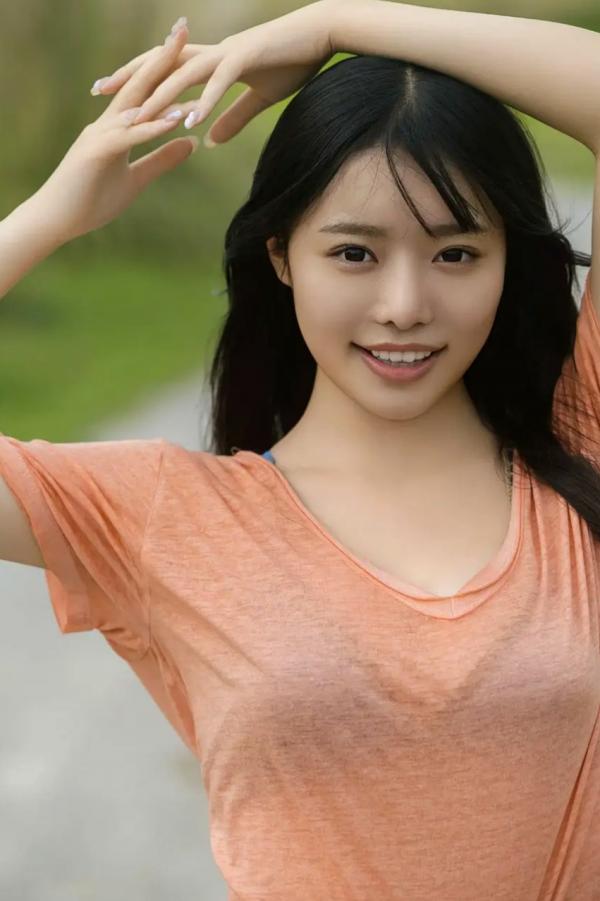    高鶴桃羽 - ラブリースワン vol.1 清纯芭蕾舞装写真，童颜美少女性感私房与户外灵动，极品身材尽显甜美诱惑第17张图片