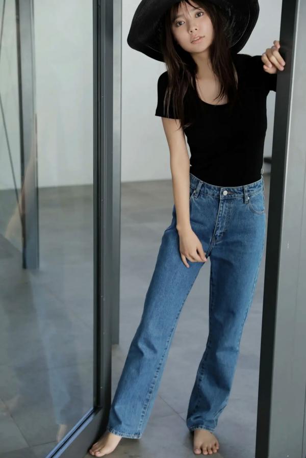    川津明日香 - relight vol.1 简约黑色比基尼室内清新纯欲风唯美写真第7张图片