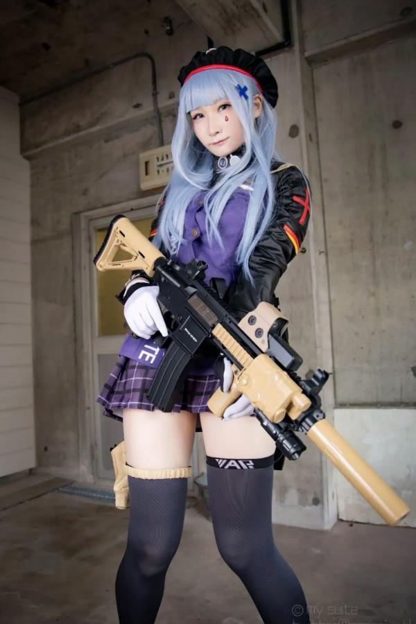    [Cosplay][my suite] Atsuki あつき - 战术少女角色扮演，制服诱惑与枪械美学的碰撞，极致美腿视觉盛宴第18张图片