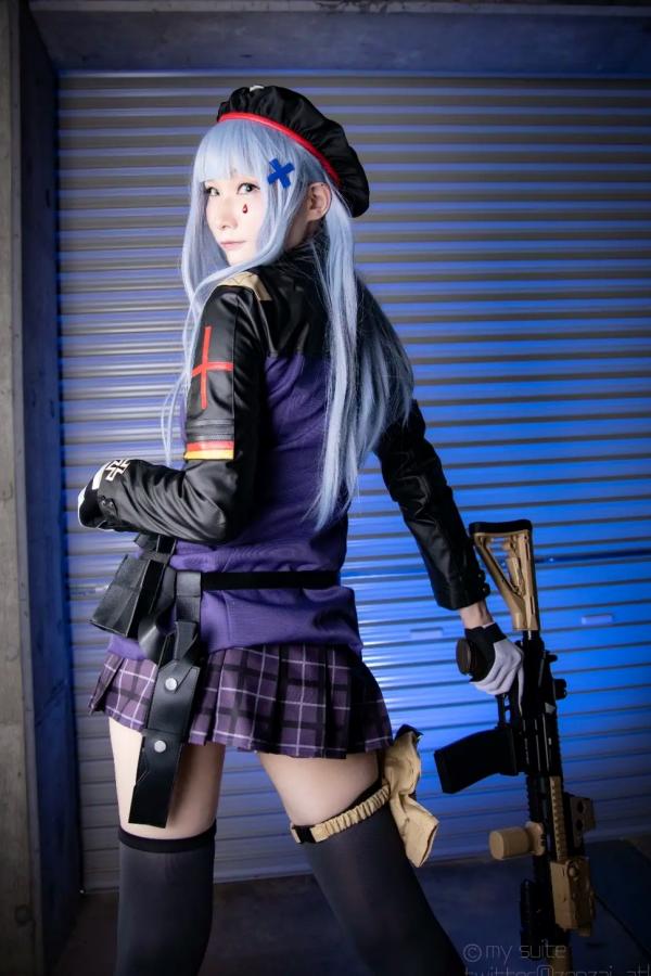    [Cosplay][my suite] Atsuki あつき - 战术少女角色扮演，制服诱惑与枪械美学的碰撞，极致美腿视觉盛宴第25张图片