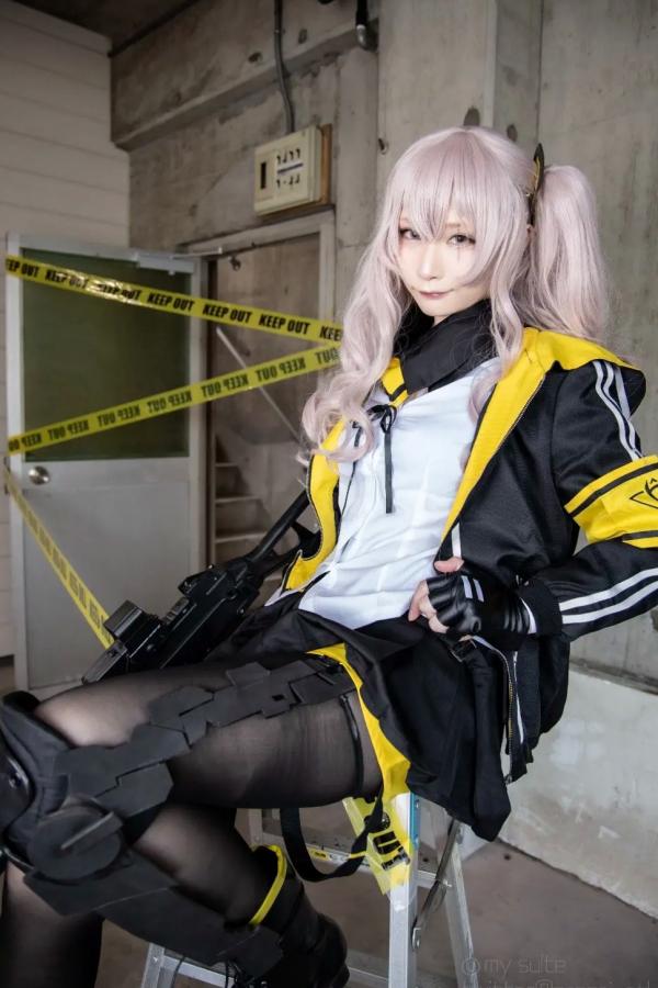    [Cosplay][my suite] Atsuki あつき - 战术少女角色扮演，制服诱惑与枪械美学的碰撞，极致美腿视觉盛宴第43张图片