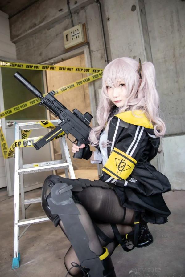    [Cosplay][my suite] Atsuki あつき - 战术少女角色扮演，制服诱惑与枪械美学的碰撞，极致美腿视觉盛宴第54张图片