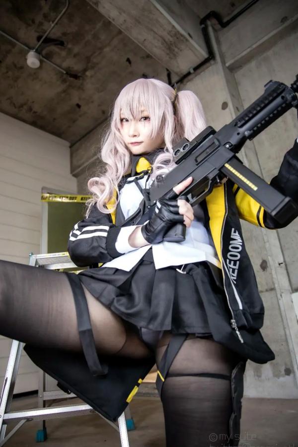    [Cosplay][my suite] Atsuki あつき - 战术少女角色扮演，制服诱惑与枪械美学的碰撞，极致美腿视觉盛宴第59张图片