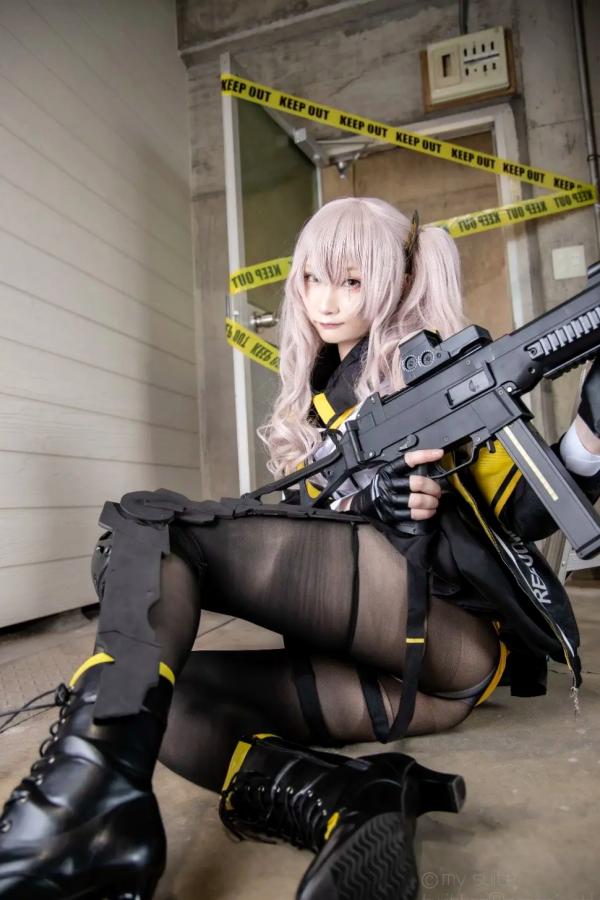    [Cosplay][my suite] Atsuki あつき - 战术少女角色扮演，制服诱惑与枪械美学的碰撞，极致美腿视觉盛宴第61张图片
