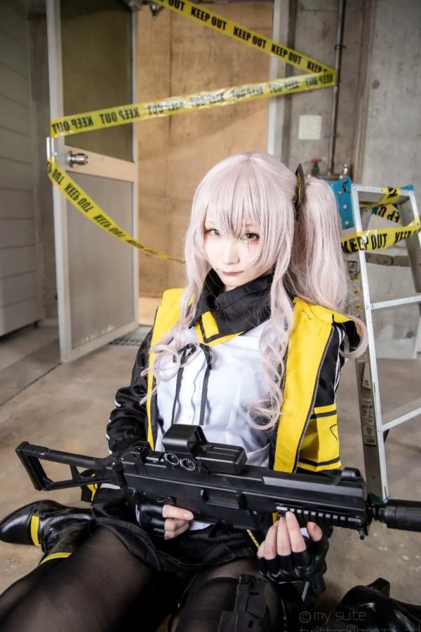    [Cosplay][my suite] Atsuki あつき - 战术少女角色扮演，制服诱惑与枪械美学的碰撞，极致美腿视觉盛宴第65张图片