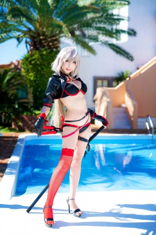    [Cosplay][KURUPIKA] Reku Momoiro 桃色れく - ふたつの竜の魔女第1张图片