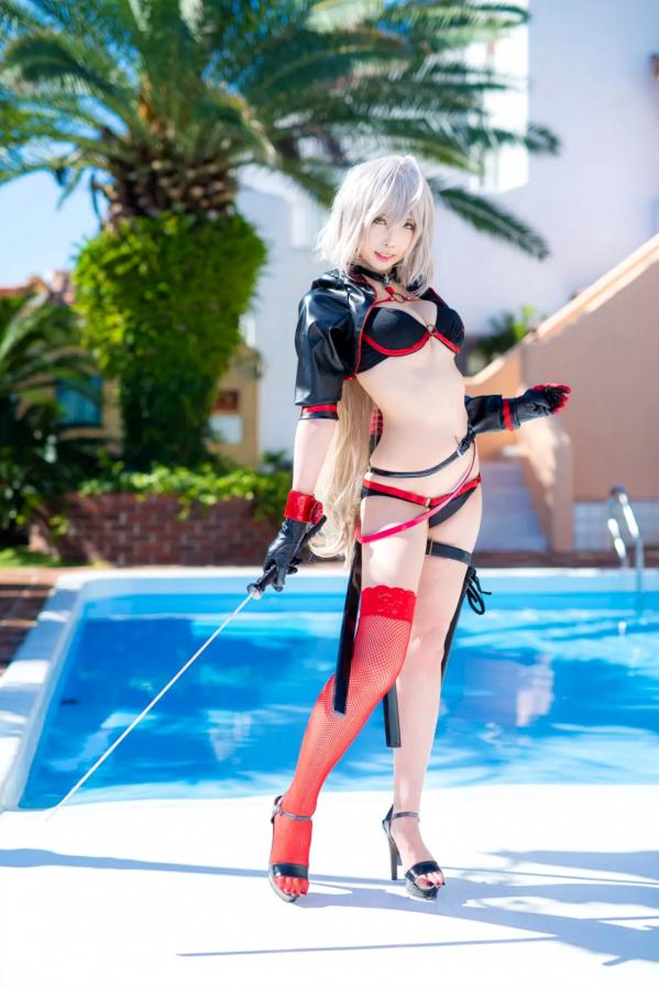    [Cosplay][KURUPIKA] Reku Momoiro 桃色れく - ふたつの竜の魔女第14张图片