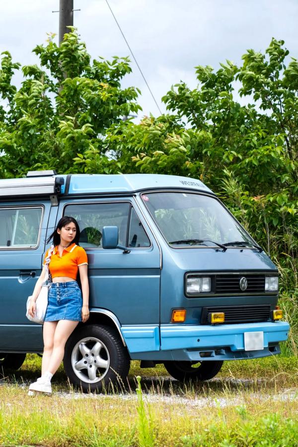    松島かのん - 夏の光、はじけて（夏日泳池与柔美私房，清纯少女居家系列，极致甜美与活力展现，优质精选写真）第4张图片