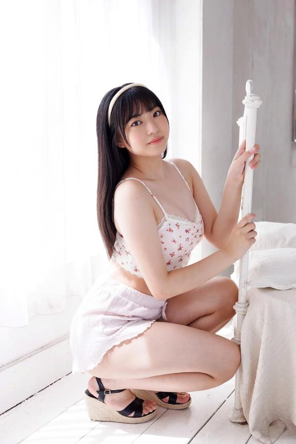    [Minisuka.tv] Maaya Obana 小花真彩 - 卧室唯美私房写真，软萌治愈系少女清纯诱惑 (Regular Gallery Set 5.03)第16张图片