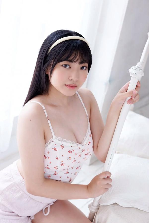    [Minisuka.tv] Maaya Obana 小花真彩 - 卧室唯美私房写真，软萌治愈系少女清纯诱惑 (Regular Gallery Set 5.03)第19张图片