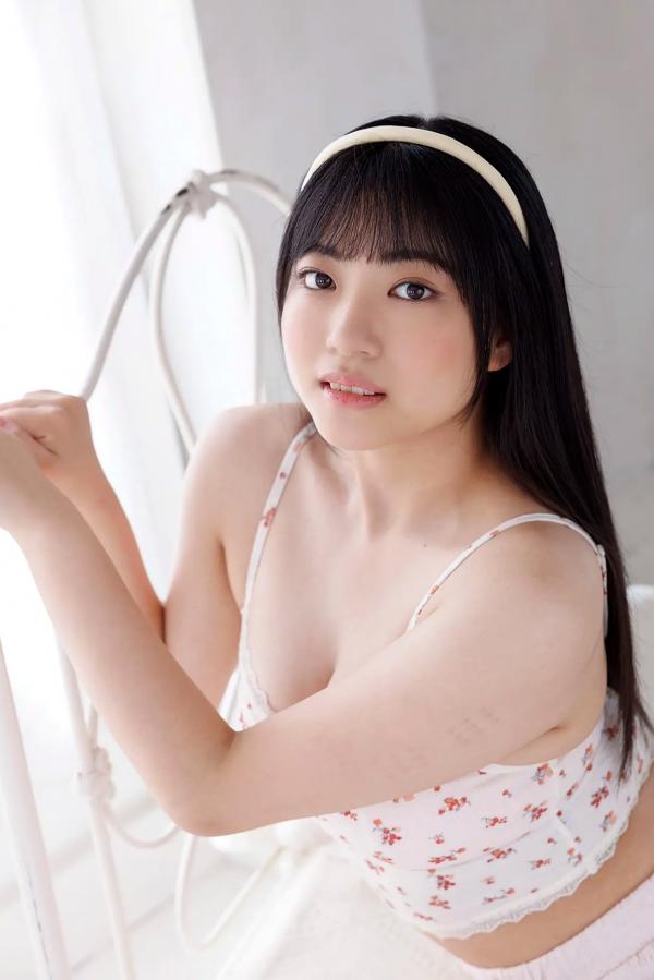    [Minisuka.tv] Maaya Obana 小花真彩 - 卧室唯美私房写真，软萌治愈系少女清纯诱惑 (Regular Gallery Set 5.03)第29张图片