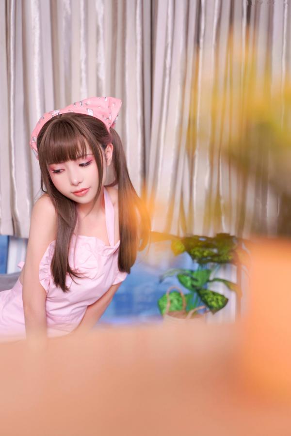    爆机少女喵小吉12月T3-小吉的家政服务：甜美女仆装扮，极致诱惑居家私房写真第19张图片