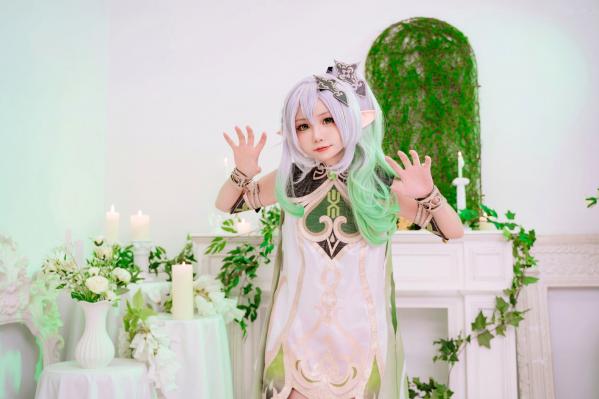    爆机少女喵小吉原神纳西妲Cosplay私房写真，二次元精灵极致还原，清纯与诱惑的完美视觉呈现第8张图片