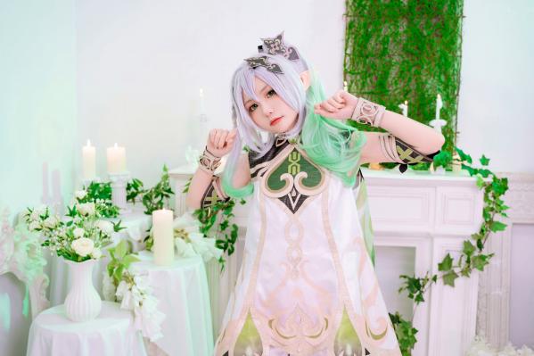    爆机少女喵小吉原神纳西妲Cosplay私房写真，二次元精灵极致还原，清纯与诱惑的完美视觉呈现第10张图片