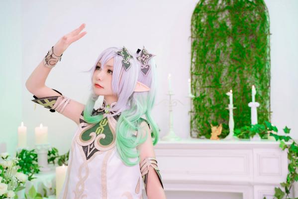    爆机少女喵小吉原神纳西妲Cosplay私房写真，二次元精灵极致还原，清纯与诱惑的完美视觉呈现第15张图片