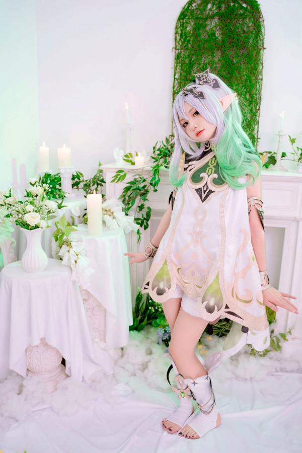    爆机少女喵小吉原神纳西妲Cosplay私房写真，二次元精灵极致还原，清纯与诱惑的完美视觉呈现第34张图片