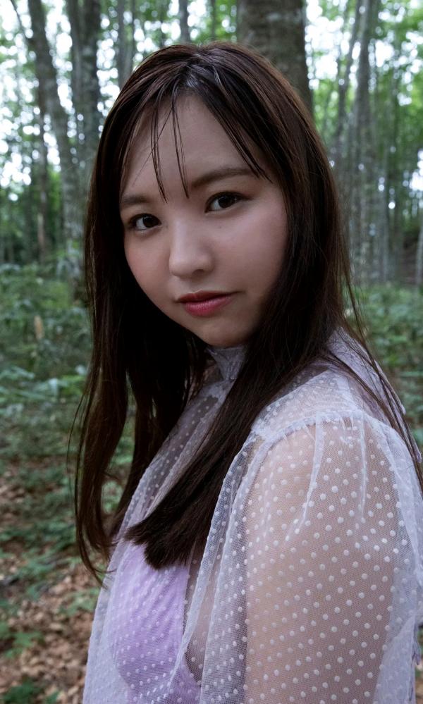    本郷柚巴清凉写真：泳池比基尼与私房内衣，童颜巨乳展现极致性感诱惑第70张图片