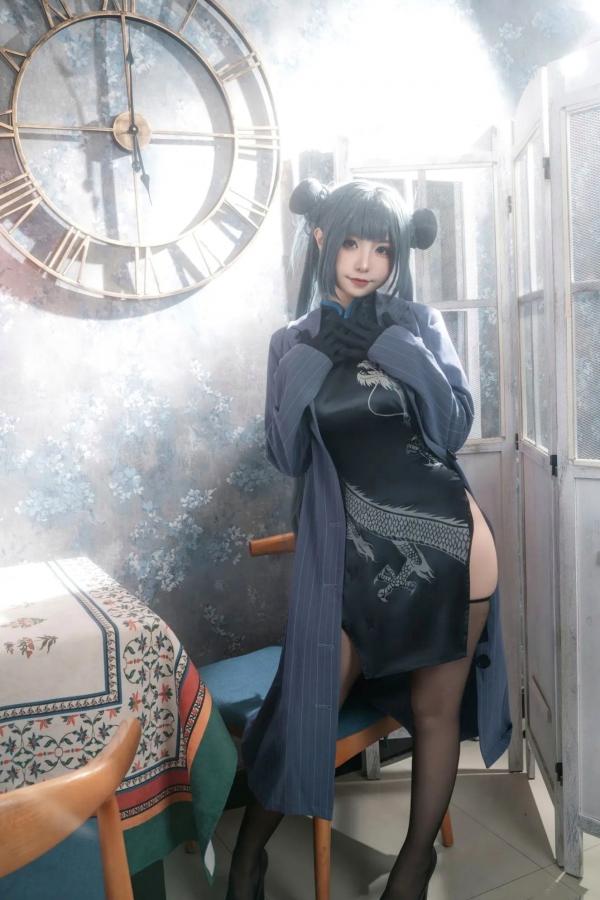    爆机少女喵小吉《碧蓝档案》妃咲COS私房照：极致诱惑的旗袍黑丝秀，展现傲人火辣身材第58张图片
