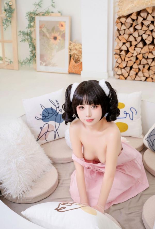    爆机少女喵小吉-蜜桃乌龙，粉嫩软萌少女感，温馨家居风可爱萝莉清纯私房写真第69张图片