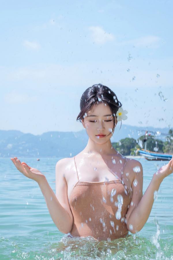 年年Nnian 年年  年年Nnian-缪斯，海边沙滩珍珠礼服写真，清纯气质与性感身材的完美碰撞，极致诱惑大尺度美图第74张图片