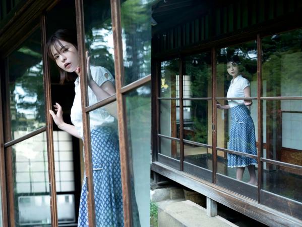    紅羽祐美 - ずるいくらいイイ女(极品和风写真，日式建筑下的性感火红连体衣诱惑)第48张图片
