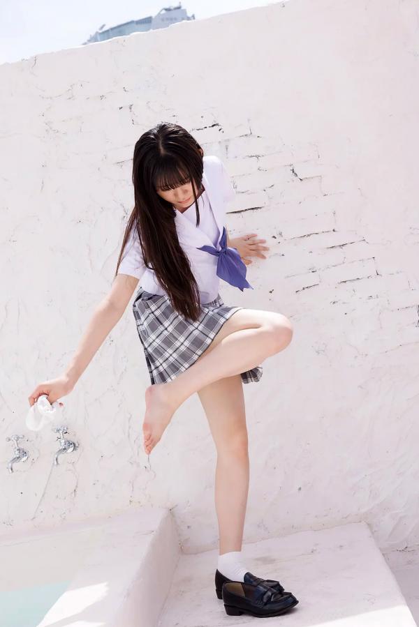    [Minisuka.tv] 大空りま (Rima Ozora) - 清纯校服少女水畔绝美写真 (Regular Gallery Set 5.01)第25张图片
