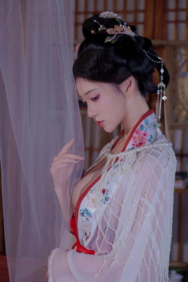 年年Nnian 年年  年年Nnian-广寒宫古风私房，绝美汉服造型尽显东方古典诱惑，大尺度唯美艺术写真第45张图片