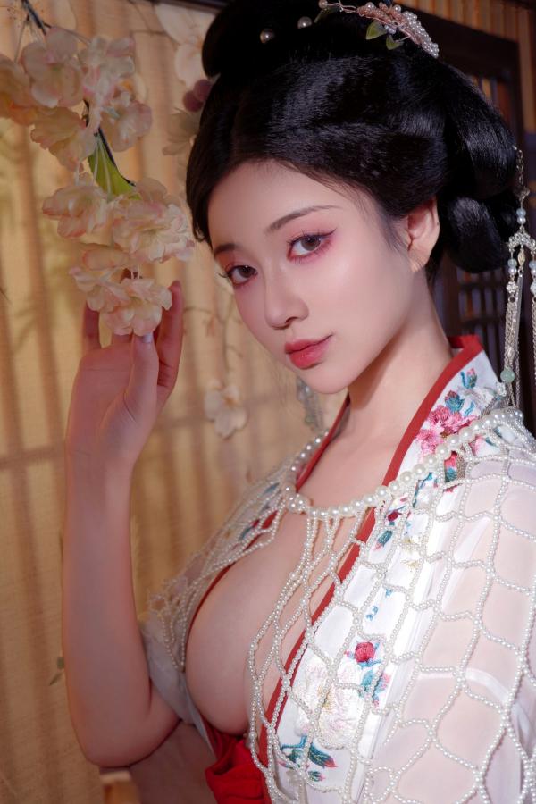 年年Nnian 年年  年年Nnian-广寒宫古风私房，绝美汉服造型尽显东方古典诱惑，大尺度唯美艺术写真第53张图片