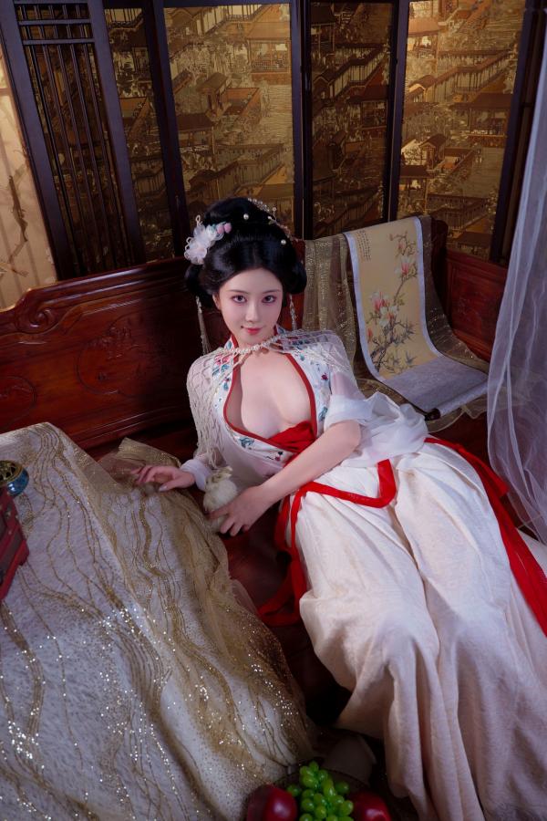 年年Nnian 年年  年年Nnian-广寒宫古风私房，绝美汉服造型尽显东方古典诱惑，大尺度唯美艺术写真第61张图片