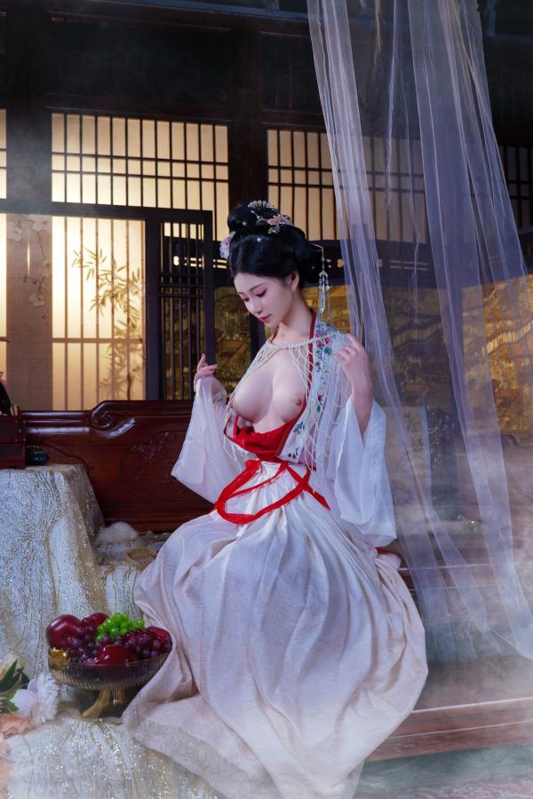 年年Nnian 年年  年年Nnian-广寒宫古风私房，绝美汉服造型尽显东方古典诱惑，大尺度唯美艺术写真第72张图片
