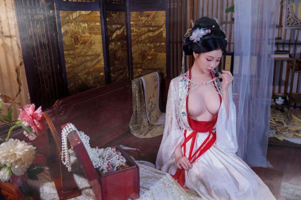 年年Nnian 年年  年年Nnian-广寒宫古风私房，绝美汉服造型尽显东方古典诱惑，大尺度唯美艺术写真第74张图片
